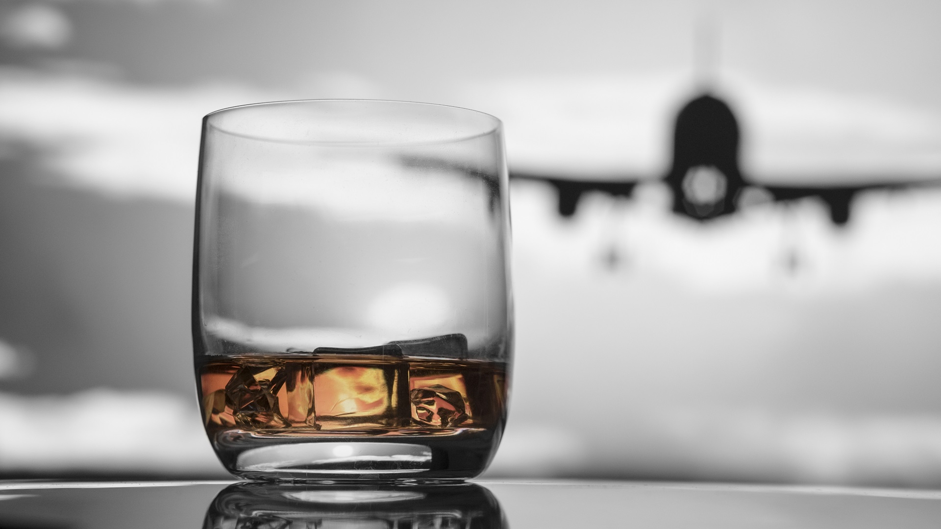 PANELLENIC PRIVATE AVIATION VIP LOUNGE PANELLENIC PRIVATE AVIATION VIP LOUNGE